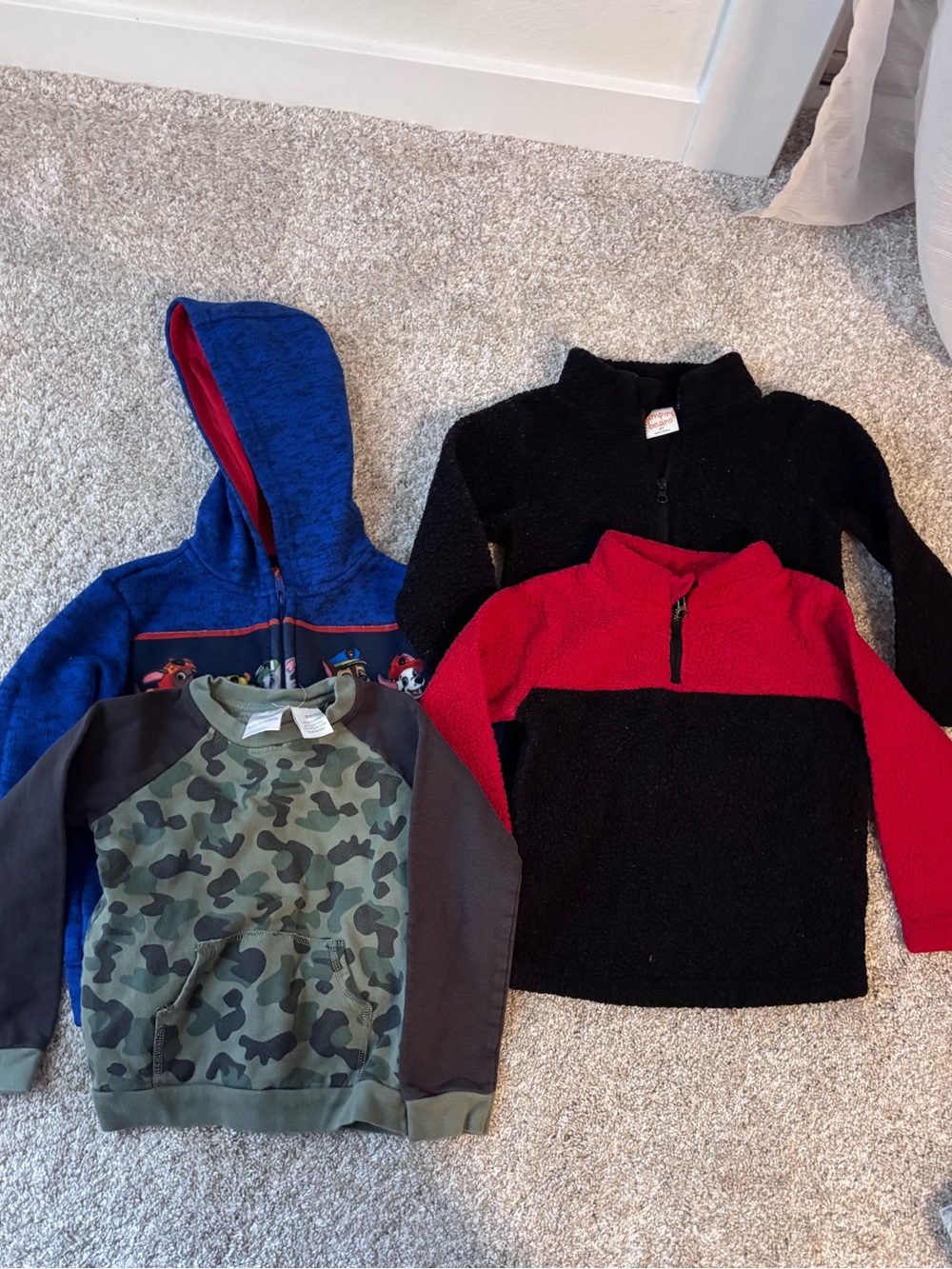 Boys 4T Mixed Pullover / zip up hoodie Bundle